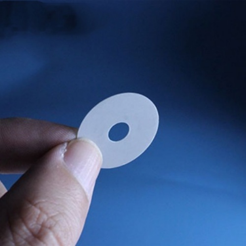 Aluminum nitride ceramic disc
