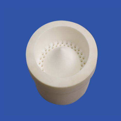 Porous alumina ceramic structural parts