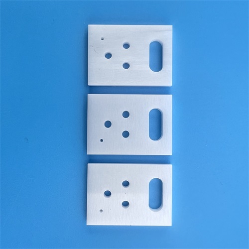 Macro microcrystalline glass ceramic structural components