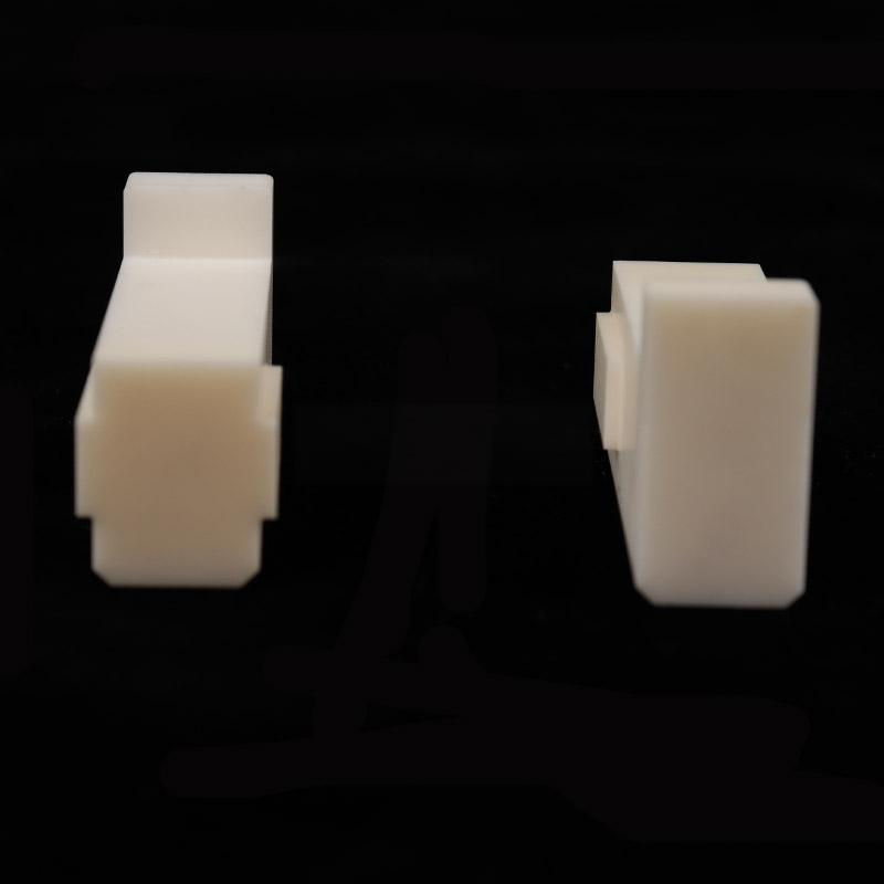 Rectangular groove protruding alumina quartz component
