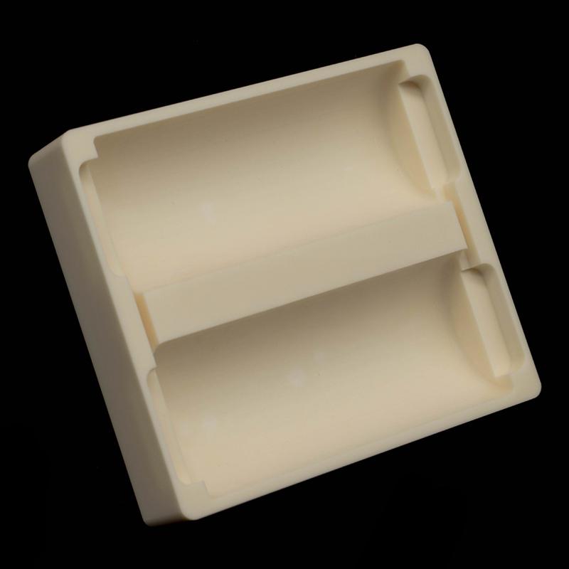 Rectangular pedestal multi slot design for alumina ceramic parts