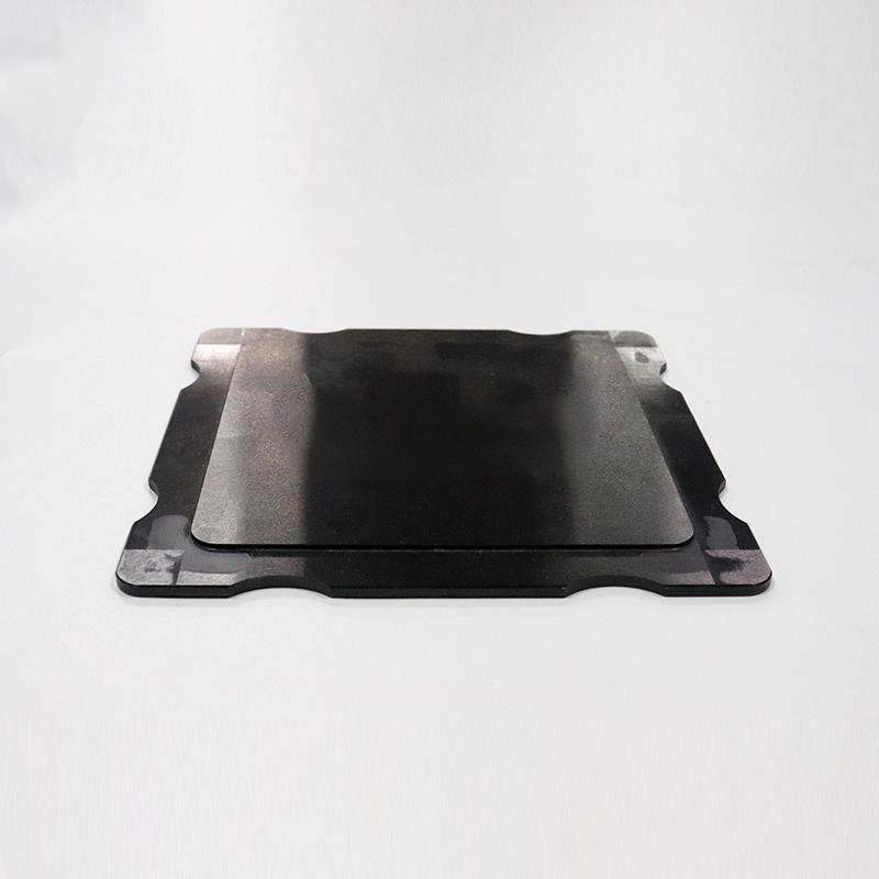 Irregular-shaped silicon carbide ceramic plates