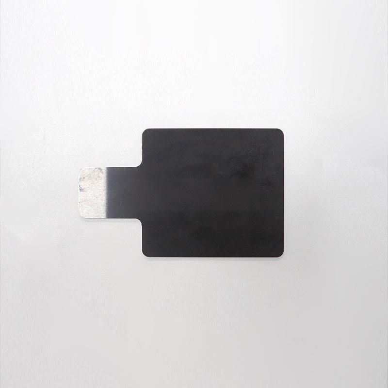 Planar irregular-shaped silicon carbide ceramic sheets