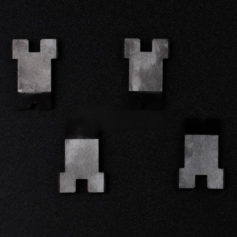 Black zirconia ceramic structural components