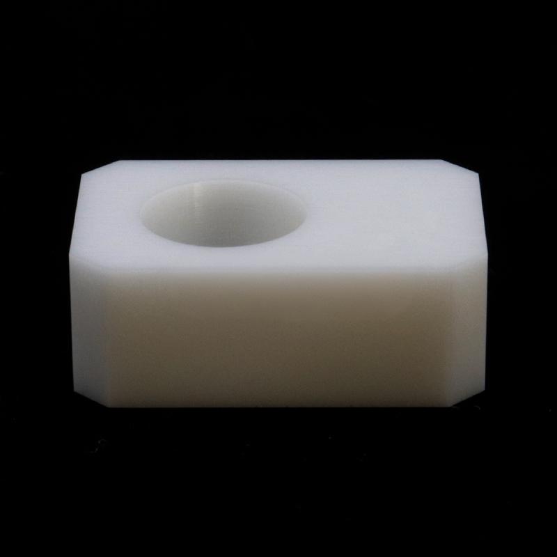 Circular through-hole alumina ceramic