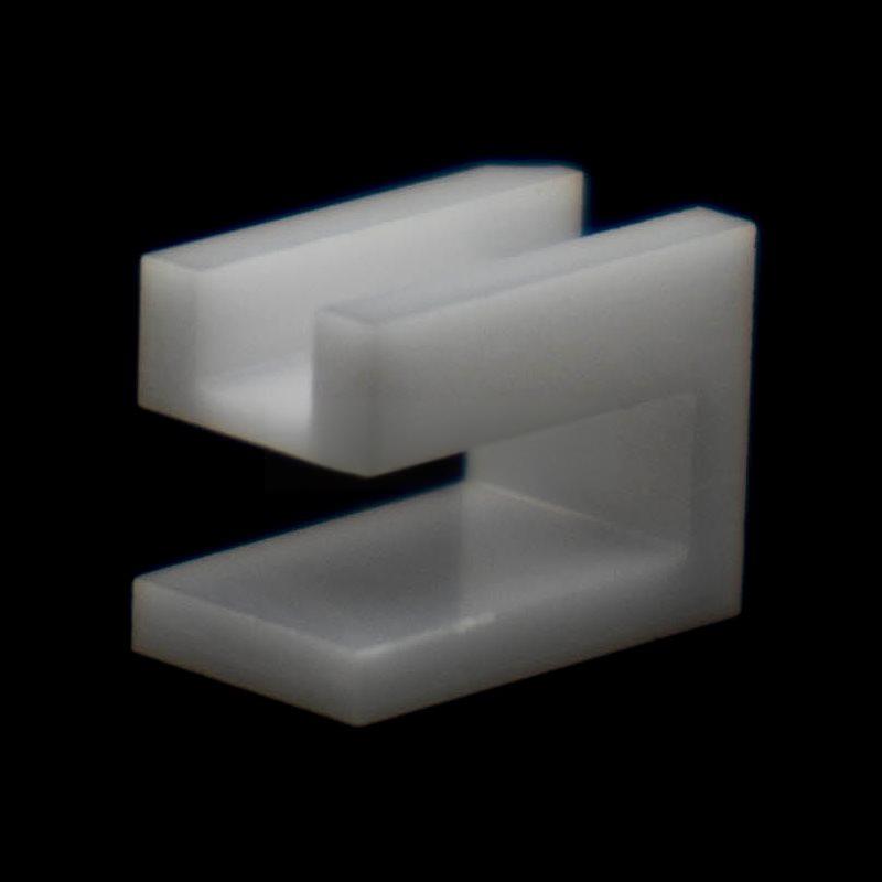 U-shaped ceramic clamping piece