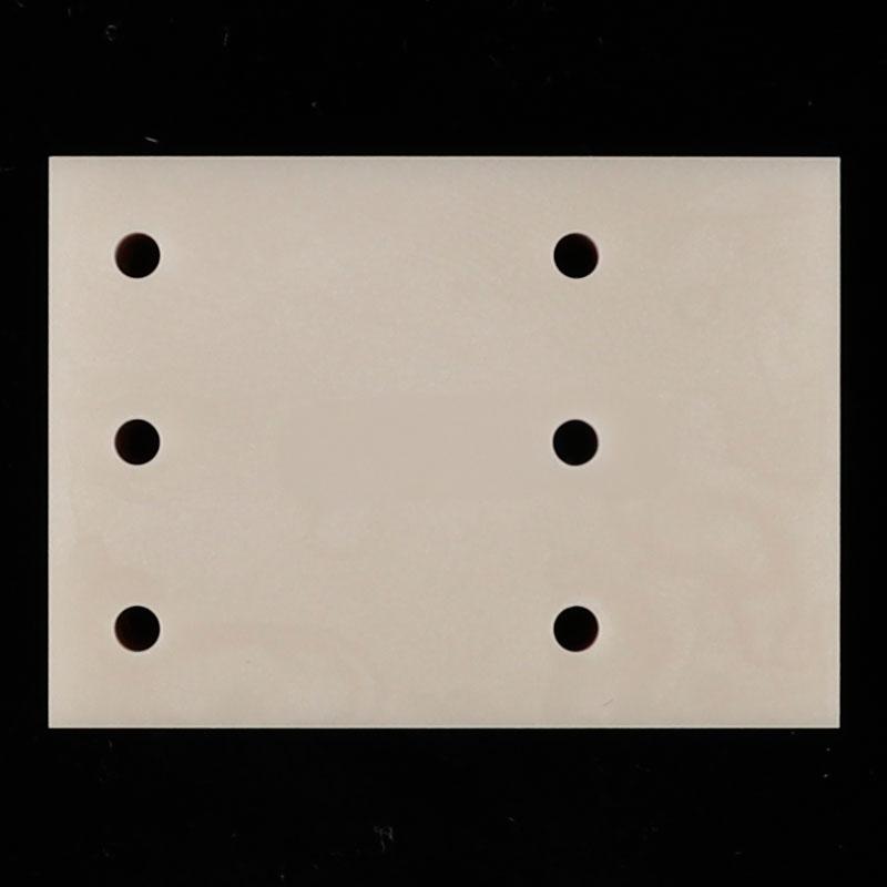 Porous aluminum nitride ceramic plate