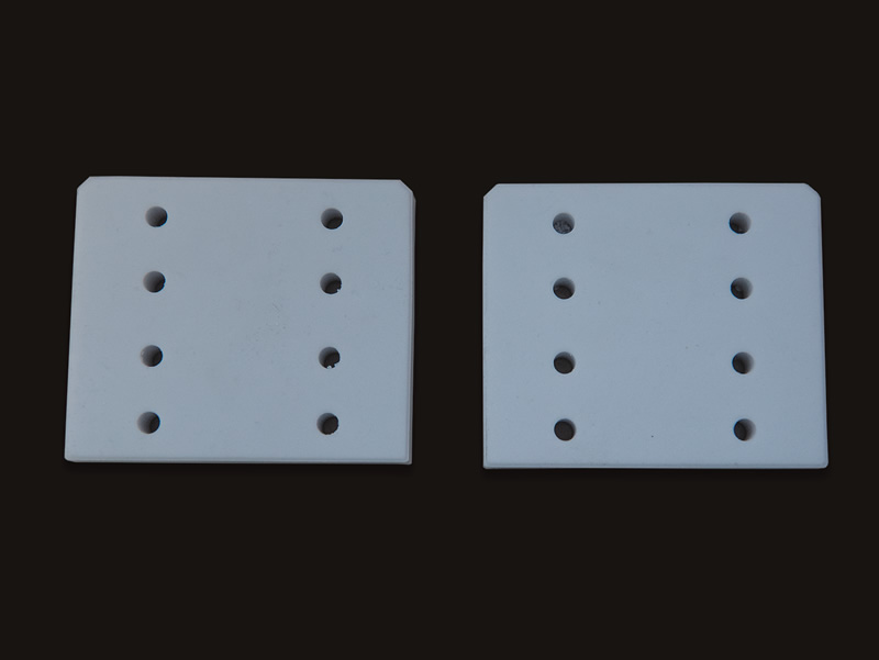 Aluminum oxide ceramic jaw breaking fixed plate