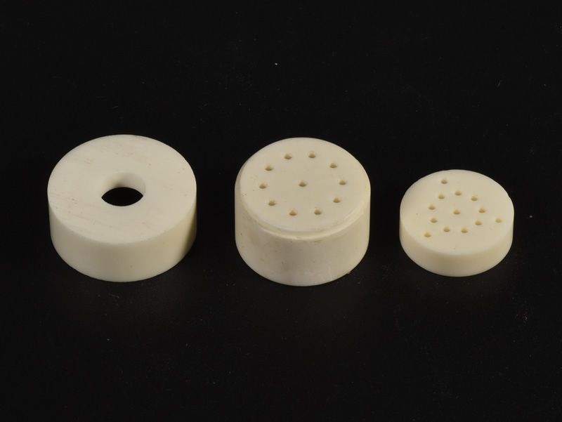 Alumina perforated ceramic disc