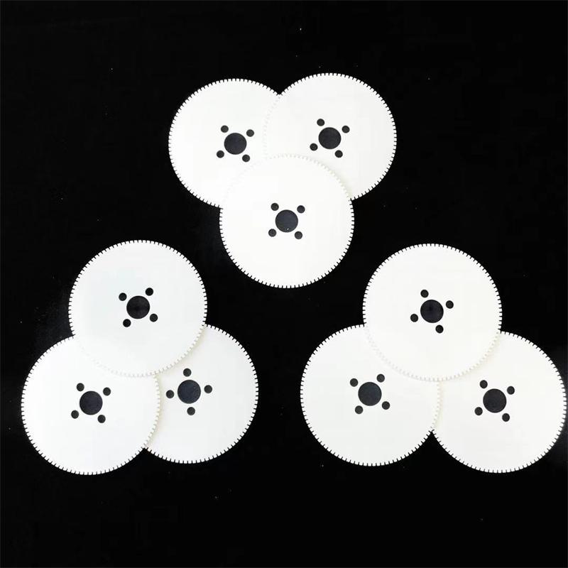 High temperature resistant zirconia ceramic disc