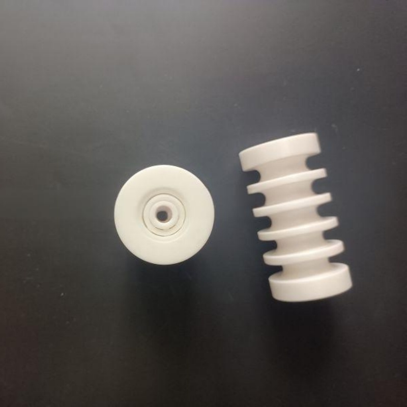 Alumina Injection-Molded Threads